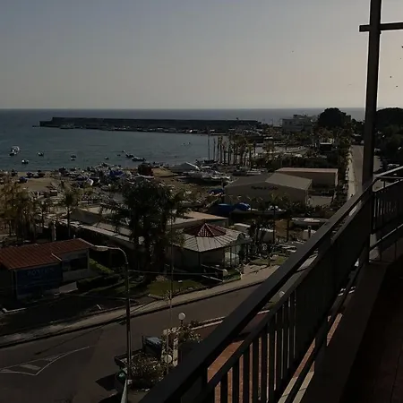 Rosal Schiso * Giardini-Naxos