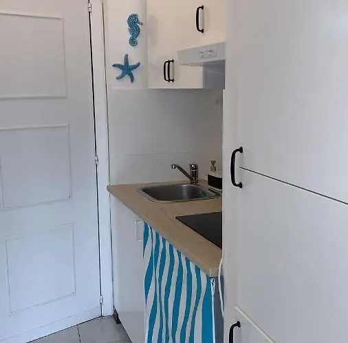 Rosal Schiso ジャルディーニ・ナクソス