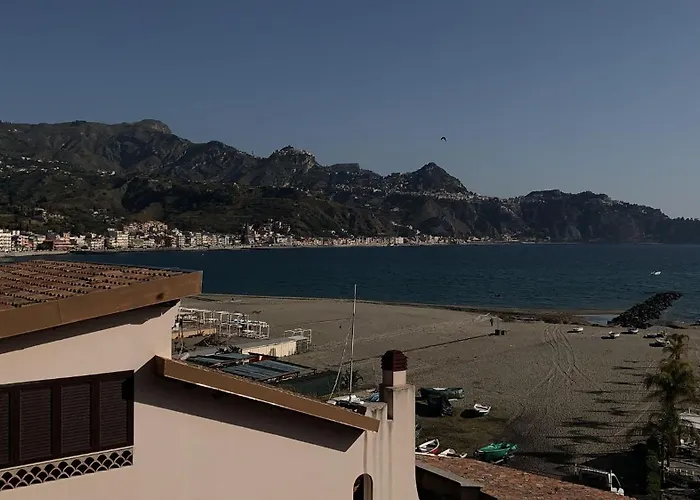 Rosal Schiso Giardini-Naxos